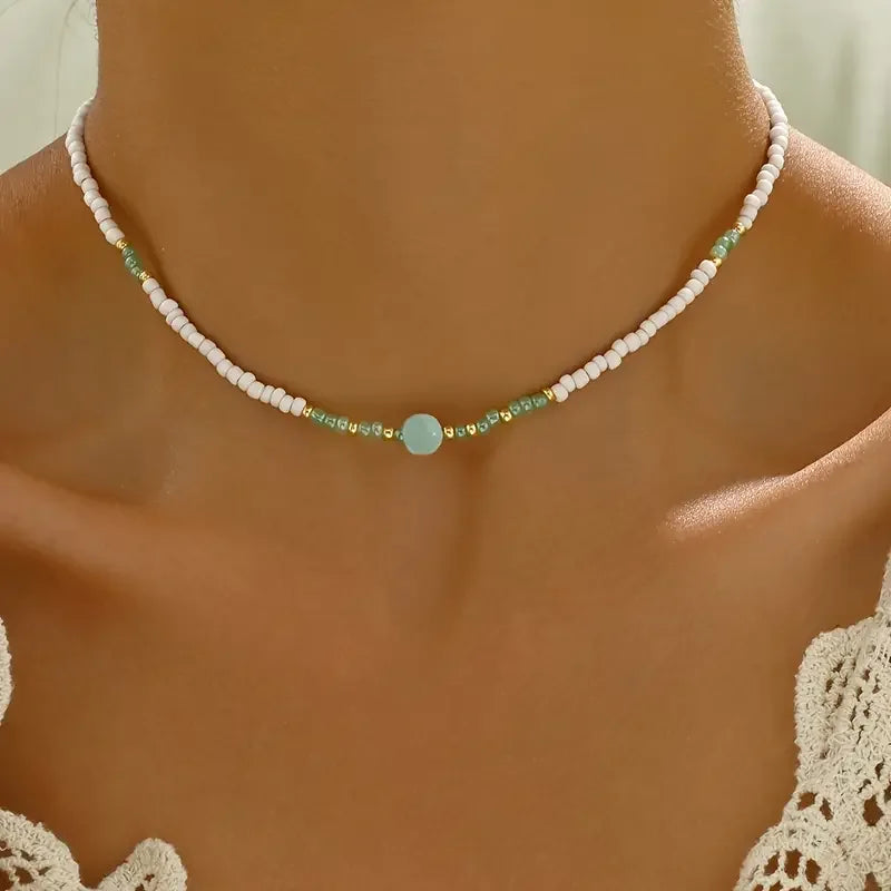 Elegant Boho-Chic Handcrafted Beaded Pendant Necklace for Women Party Occasions Jewelry Accessories Gifts