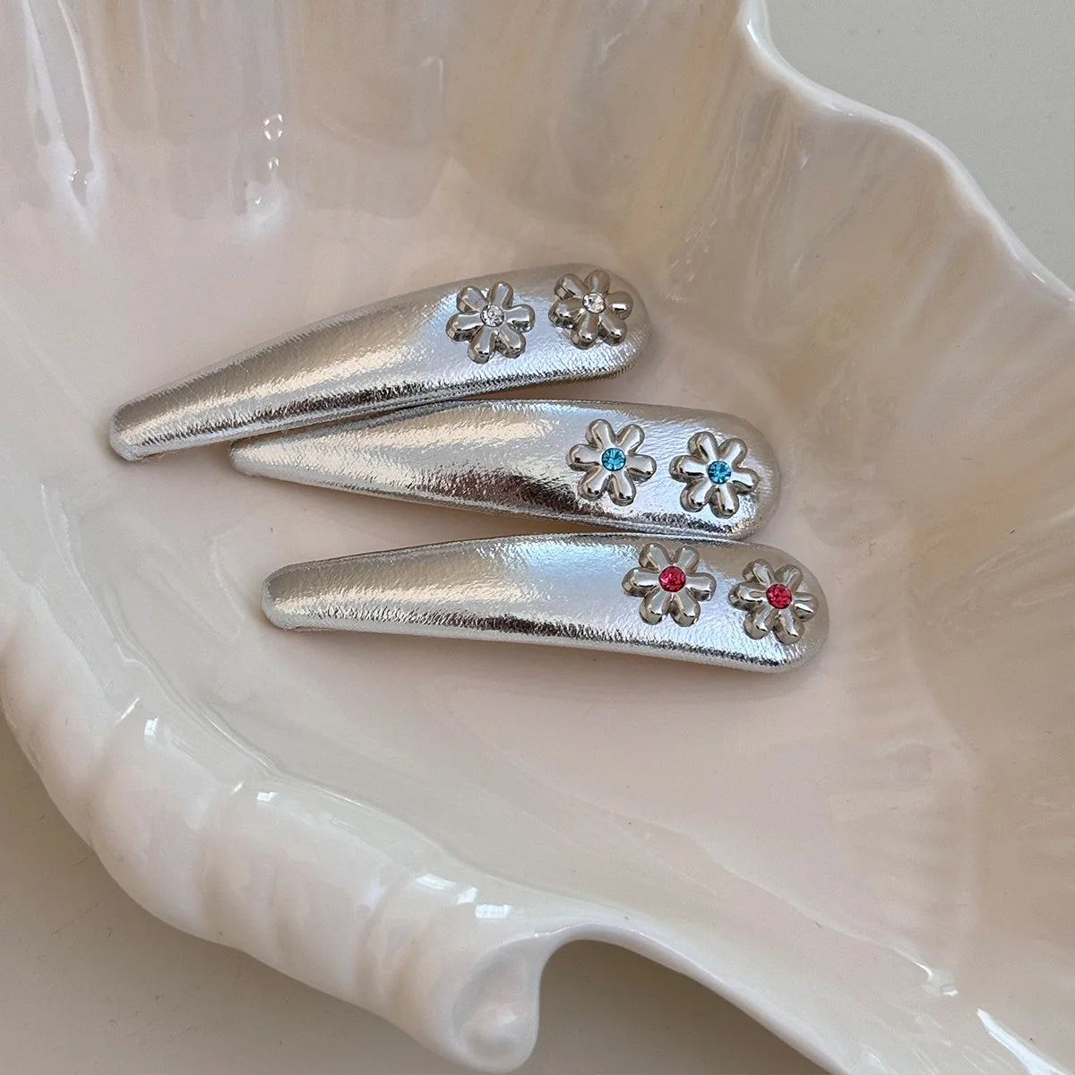 hair accessories for women girl pins and clips korean flowers leather rhinestone Headdress barrette Designer vintage fashion new