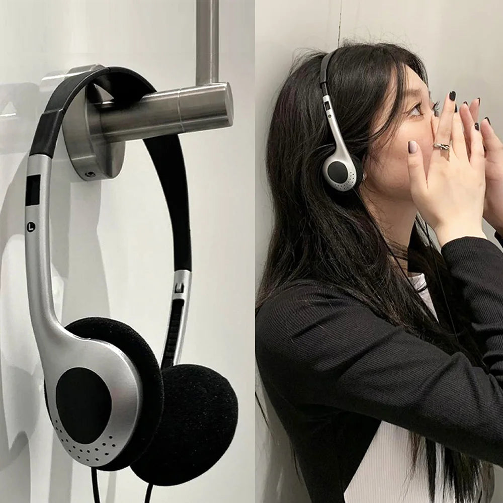 New Headphones Personality Retro Feelings Headset Black Fashion Style Headset Over Ear Earbud 3.5mm Wired Headset Photo Props