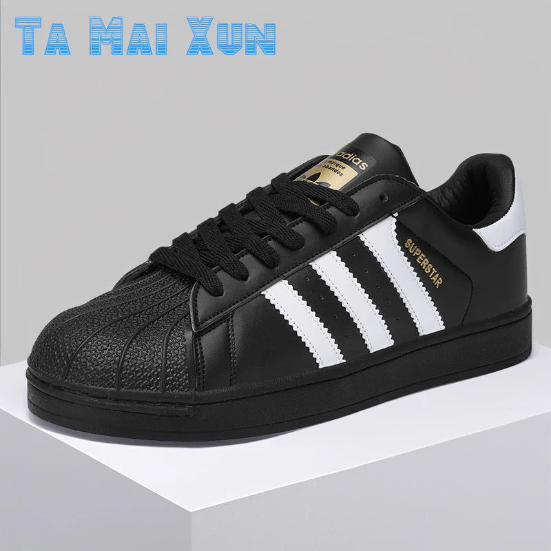 Couple Boardshoes Simple Basics Versatile Comfy Casual Light Walking Shoes New Hot Selling Men Women Student Little White Shoes