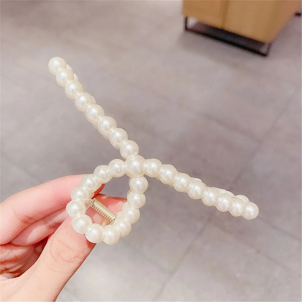 1PC Elegant Pearls Beads Hairpin for Women Headwear Horsetail Hair Clips Hair Crab Accessories Fashion Geometric Hair Claw