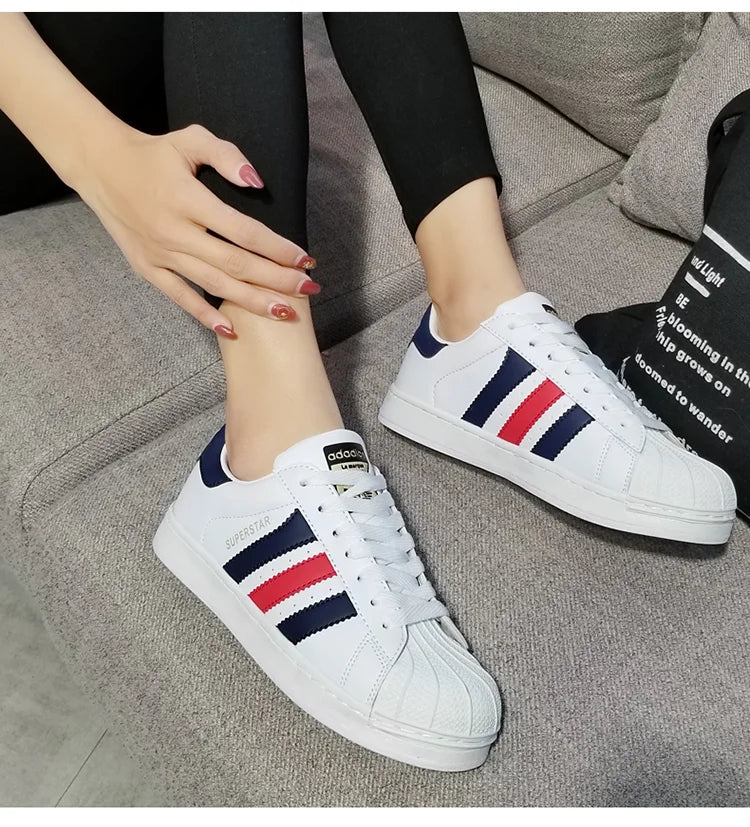 Couple Boardshoes Simple Basics Versatile Comfy Casual Light Walking Shoes New Hot Selling Men Women Student Little White Shoes
