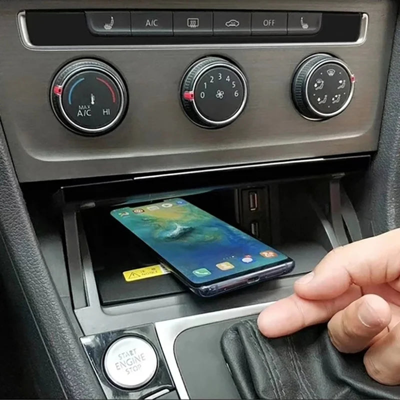 15W car wireless charger center console phone charger fast charger charging plate pad charging holder for Volkswagen Golf 7 MK7
