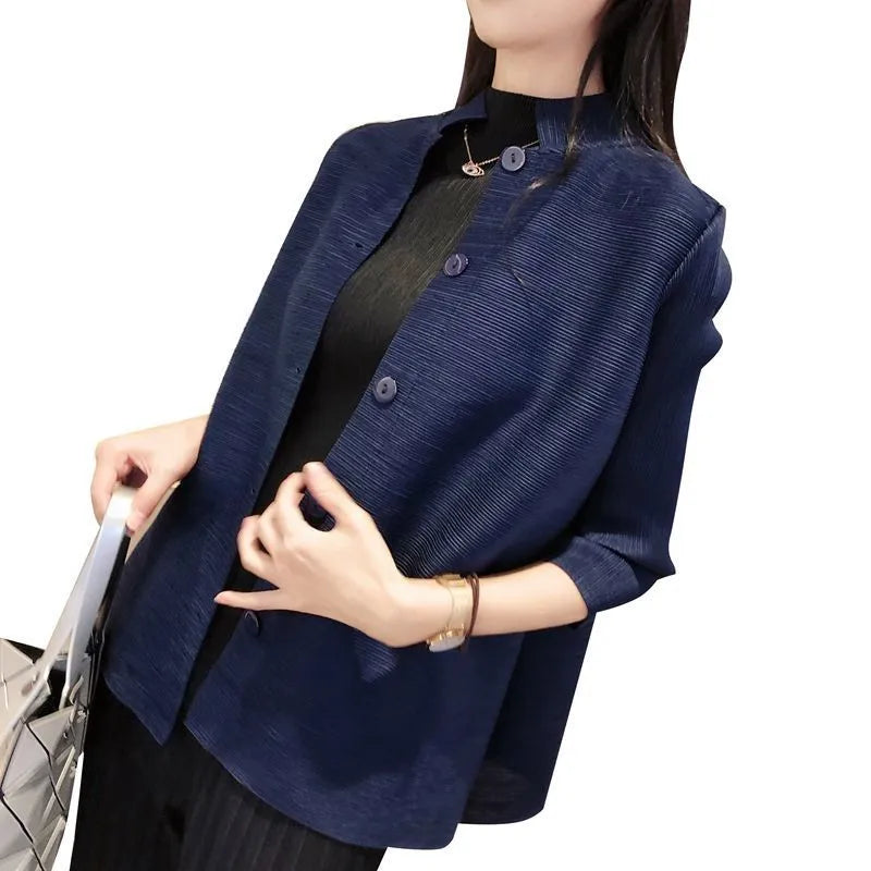 Women's Classic Coat 2025 Spring Autumn Female Temperament Stand Collar Short Mother Jacket Cropped Sleeve Cardigan Overwear