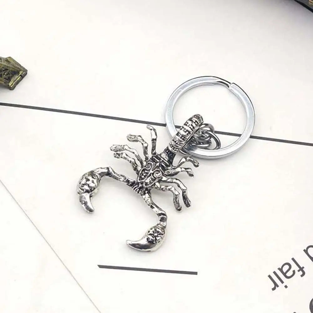 For Men Punk Animal Interior Accessories Bag Pendant Scorpion King Shape Key Rings Car Key Chain Keyfob Keychain