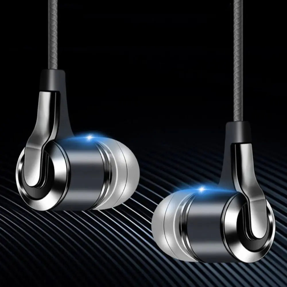 Wired Headphones 3.5mm Sport Earbuds Heavy Bass Wire Controlled In-ear Phone Earphones Stereo Headset with Mic Music Gaming