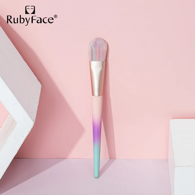 Beauty Colorful Tricolor Makeup Brush for Cosmetics Foundation Blush Powder Eyeshadow Makeup Brush Tool Soft Makeup Brushes
