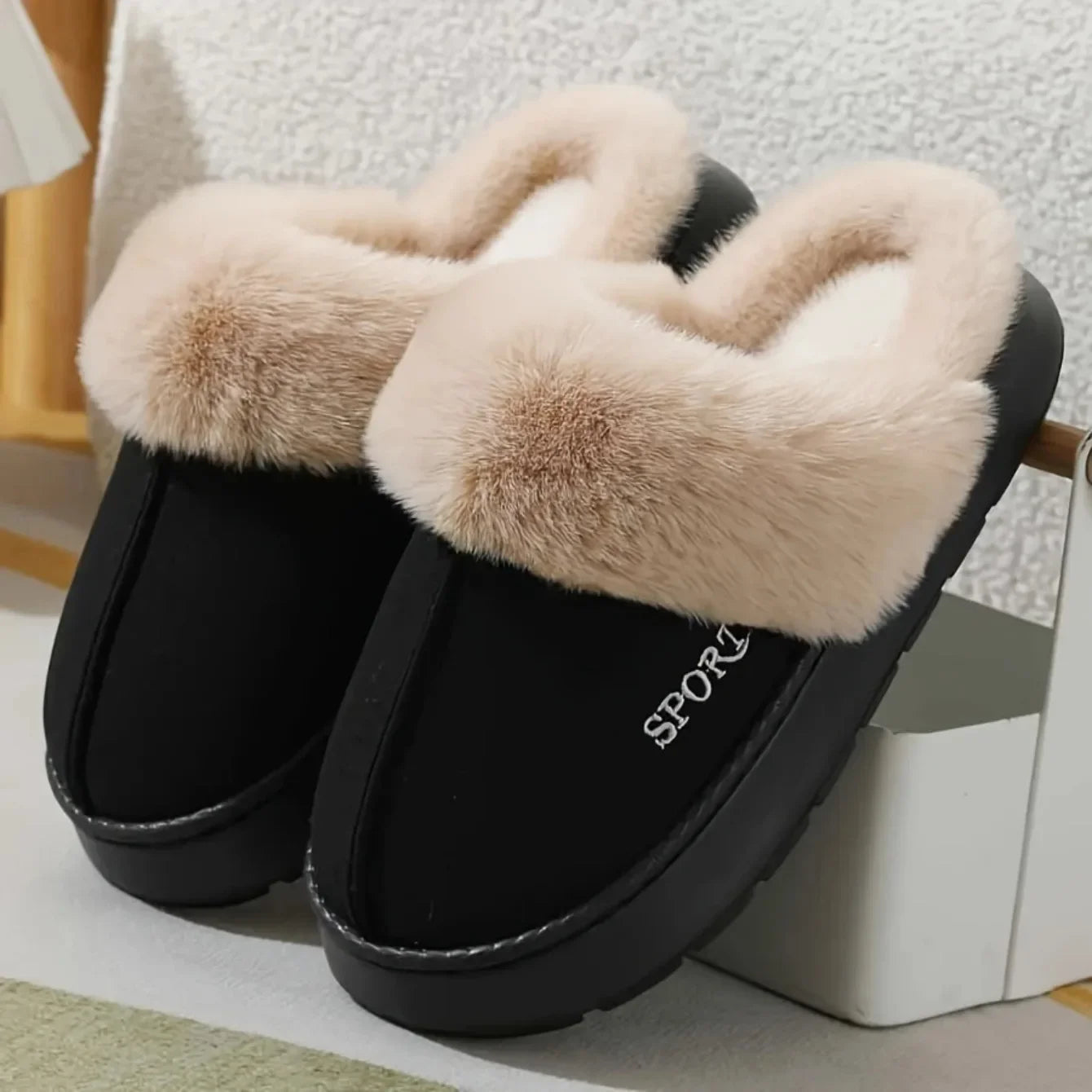 2025 New Winter Warm Couple Concise Soft Slippers Thickened Fluff Warm Slippers Women Men Non-slip Indoor Home Cotton Shoes