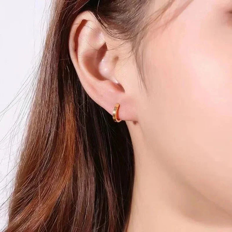 18K Gold Earring for Women Earring Clip Clasp Design Simple Fashion Fine Jewelry Gift