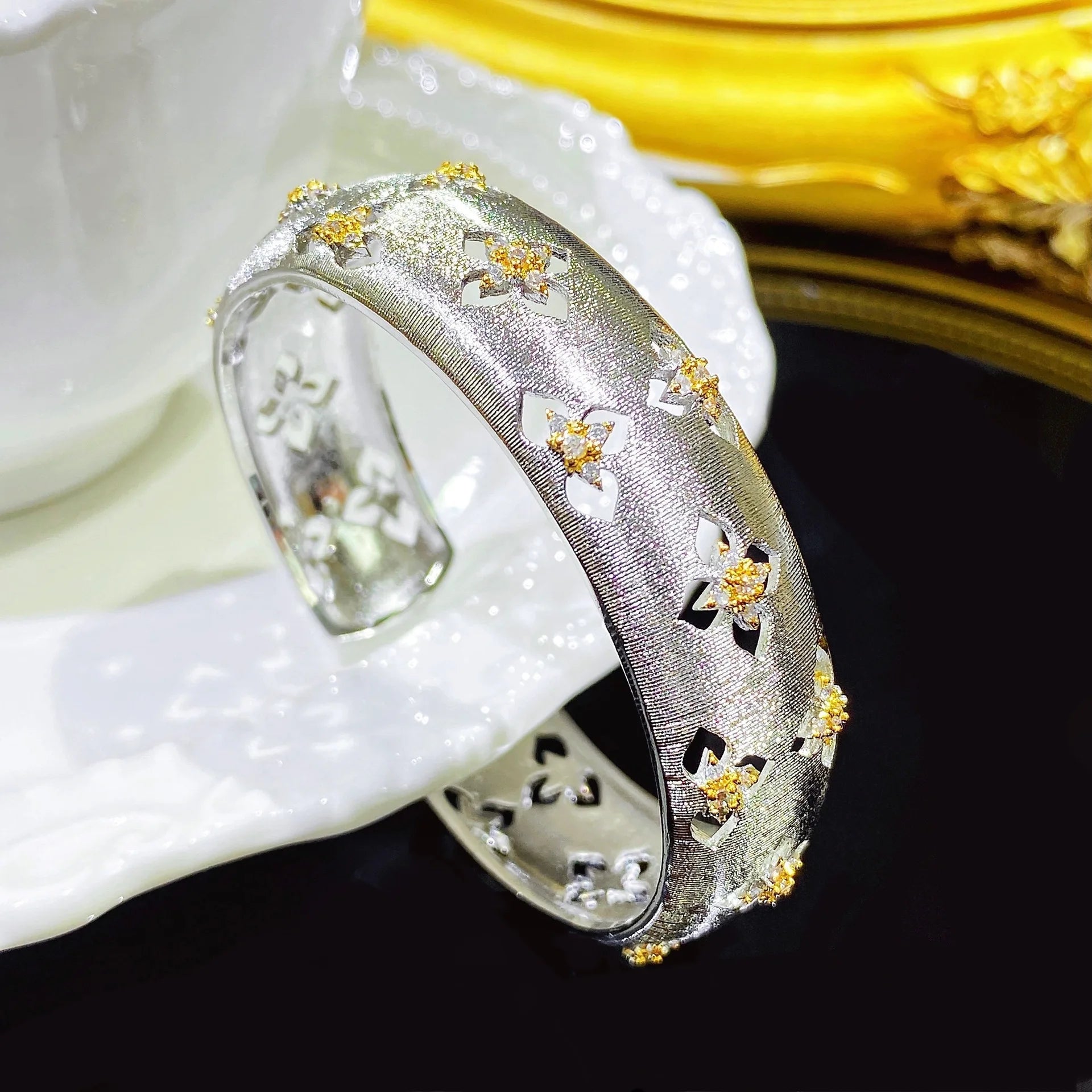 Italian handmade brushed court style two-color gold craft cloth home ring real gold electroplated earrings necklace bracelet wom