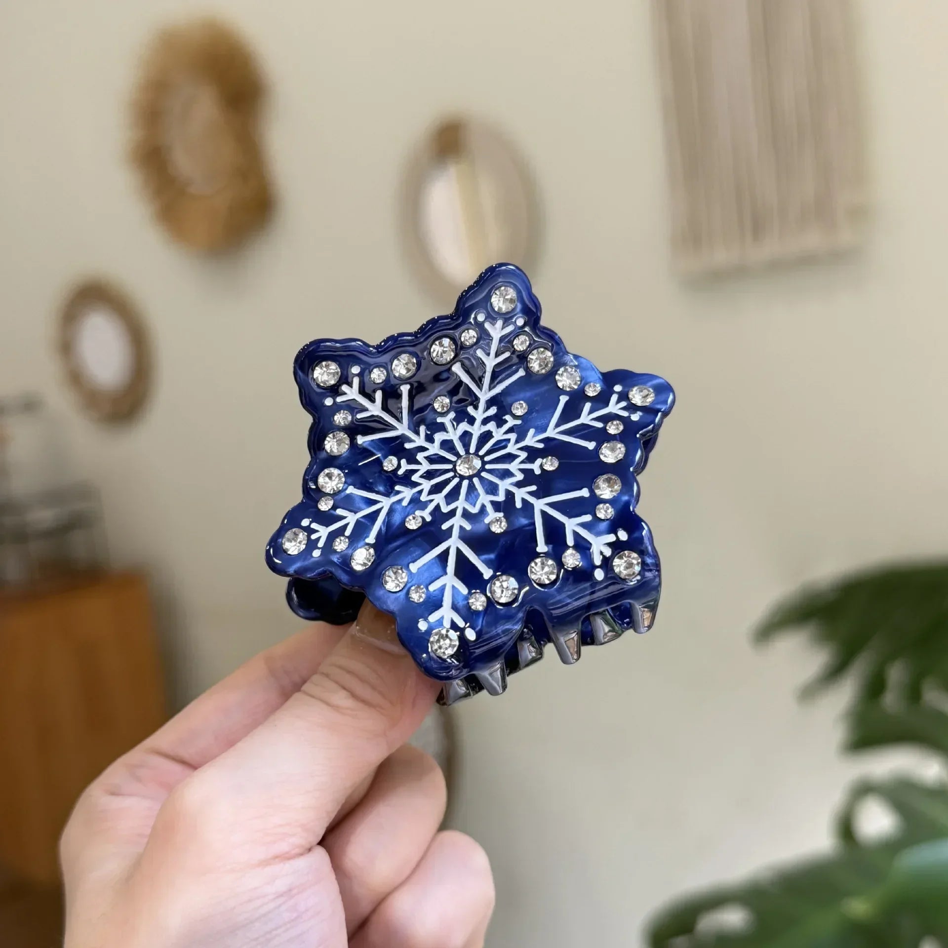 2025 NEW Winter Christmas Series Hair Claw Acetate Claw Clips Rhinestone Snowflake Hair Clips Hair Accessories for Women Girls