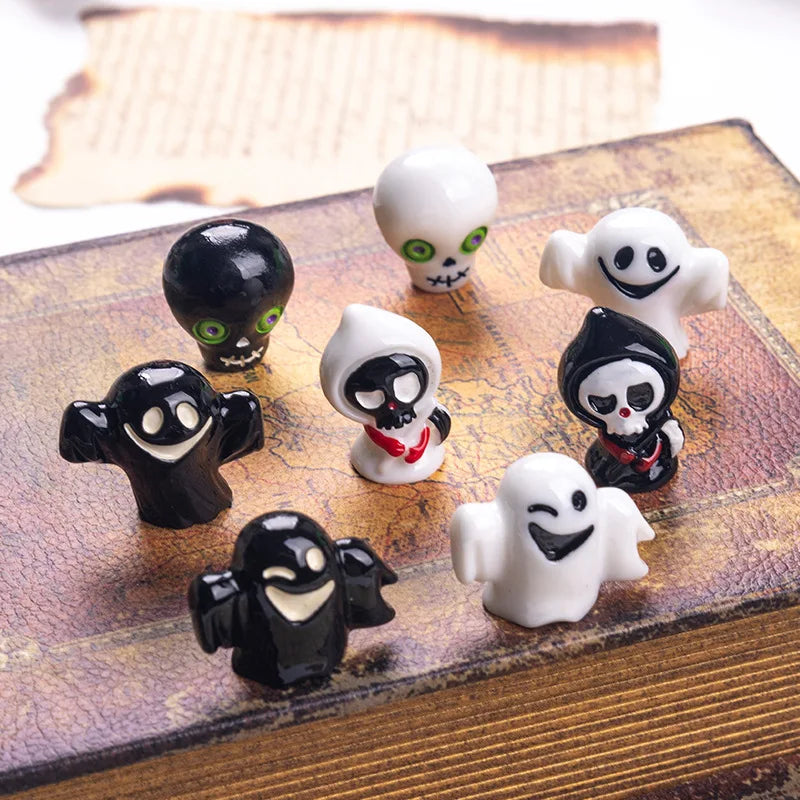 Halloween Ghost Skeleton Small Ornament Desktop Decoration Mini Crafts Miniatures Home Room Tablektop Decoration Figurines