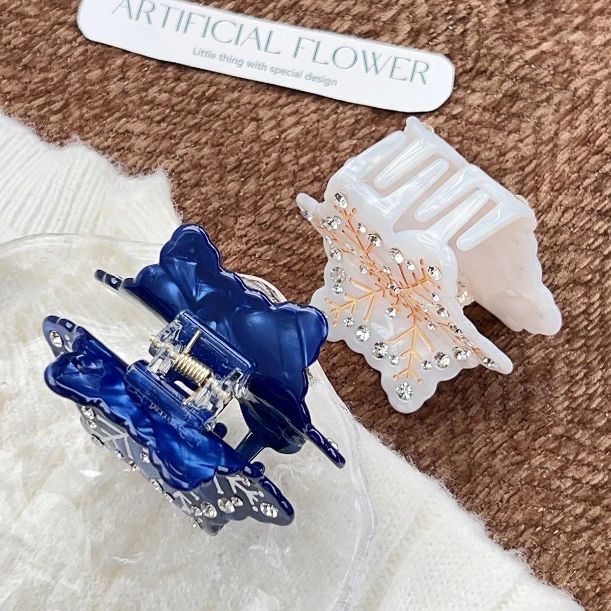 2025 NEW Winter Christmas Series Hair Claw Acetate Claw Clips Rhinestone Snowflake Hair Clips Hair Accessories for Women Girls