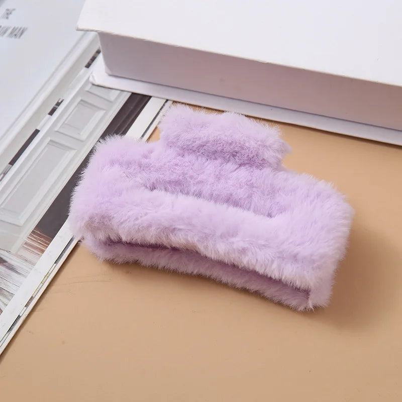 Winter Plush Square Hair Claw for Women Korean Elegant Acrylic Hairpins Faux Fur Hair Clip Pink Barrette Crab Hair Accessories