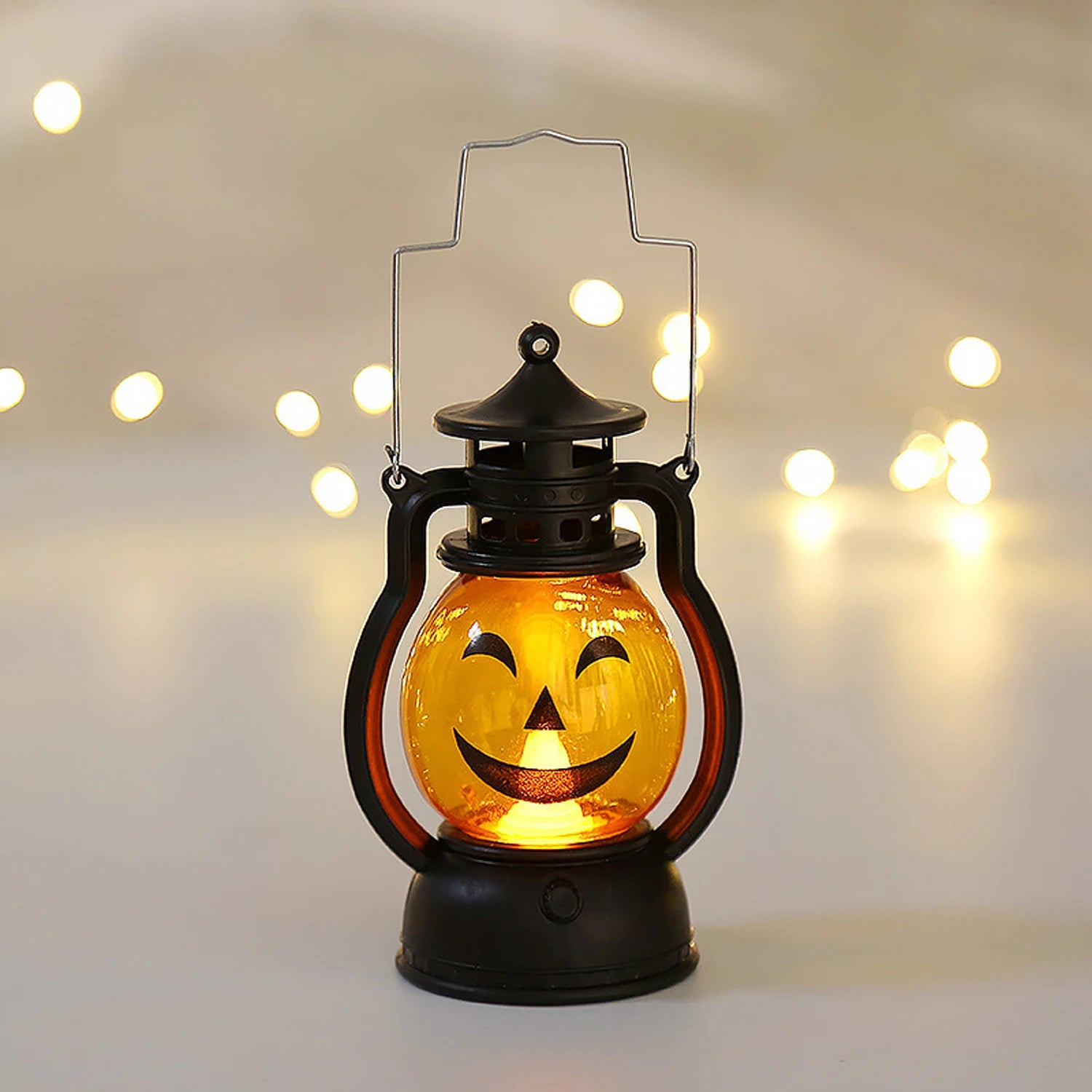 Halloween Oil Lamp，LED Electronic Wax Candle Light，Handheld Lantern，Party Atmosphere Props，Luminous Ornaments