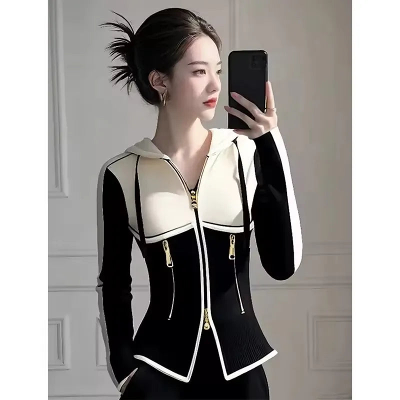 Women's Short Jacket 2025 Spring Autumn Fashion Hooded Sweatshirt Lady Outerwear Casual Versatile Long Sleeve Ladies Slim Coat