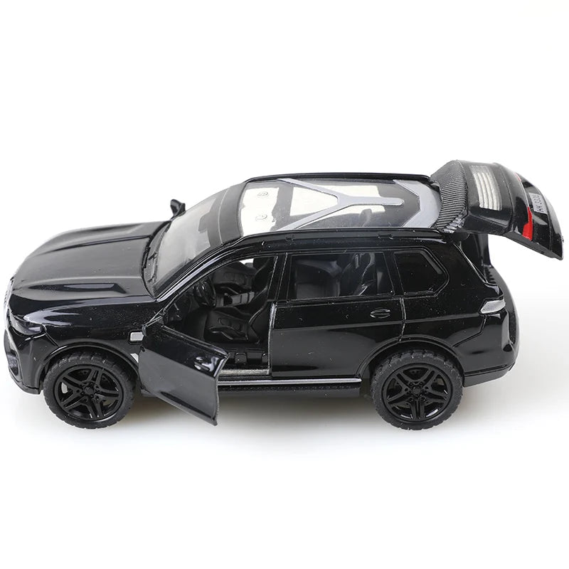 Fashionable gifts, supercar model toys, exquisite ornaments