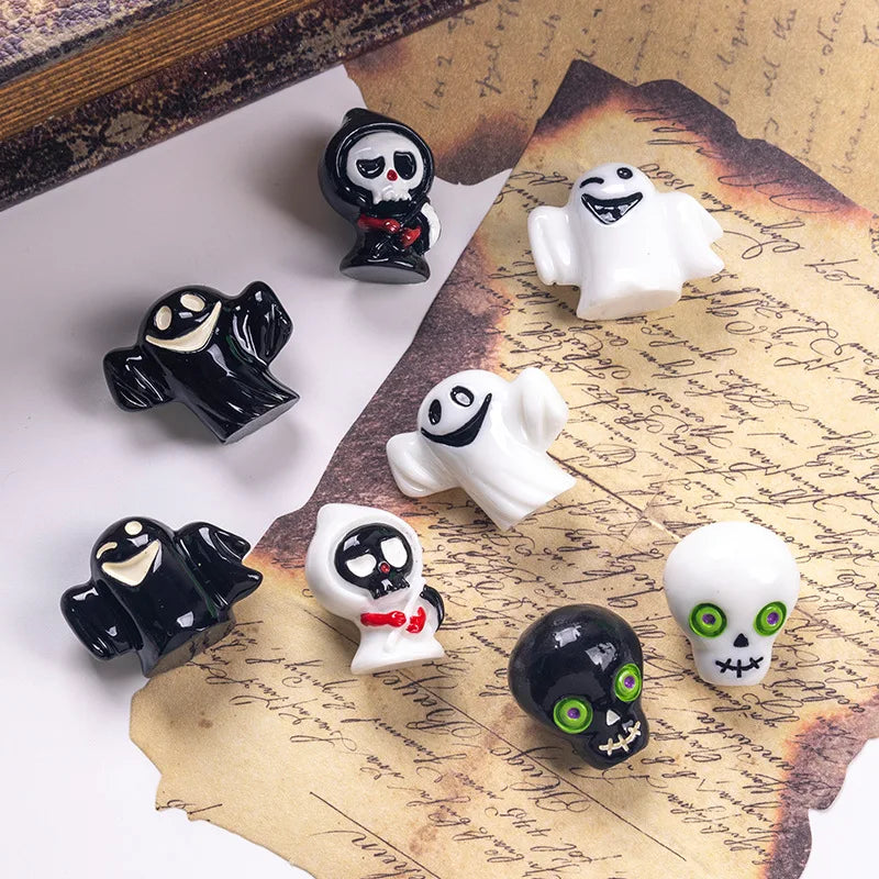 Halloween Ghost Skeleton Small Ornament Desktop Decoration Mini Crafts Miniatures Home Room Tablektop Decoration Figurines