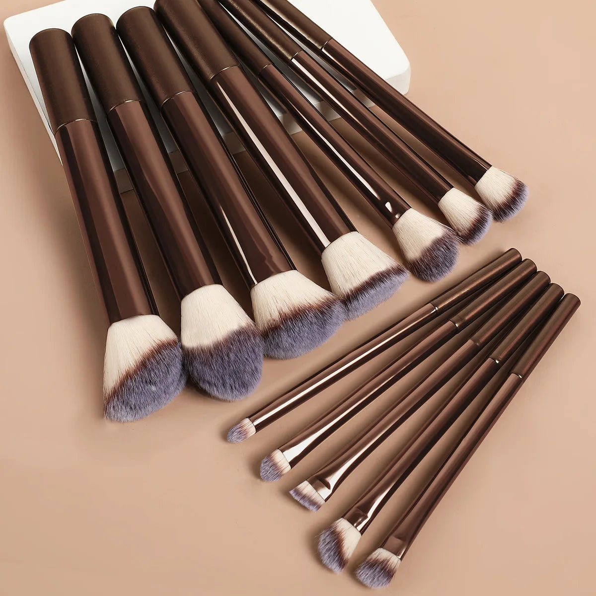 12PCS Makeup Brush Set - Foundation, Concealer, Eyeshadow & Blush Brushes for Face