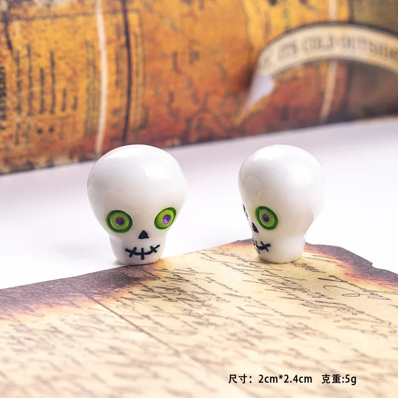 Halloween Ghost Skeleton Small Ornament Desktop Decoration Mini Crafts Miniatures Home Room Tablektop Decoration Figurines