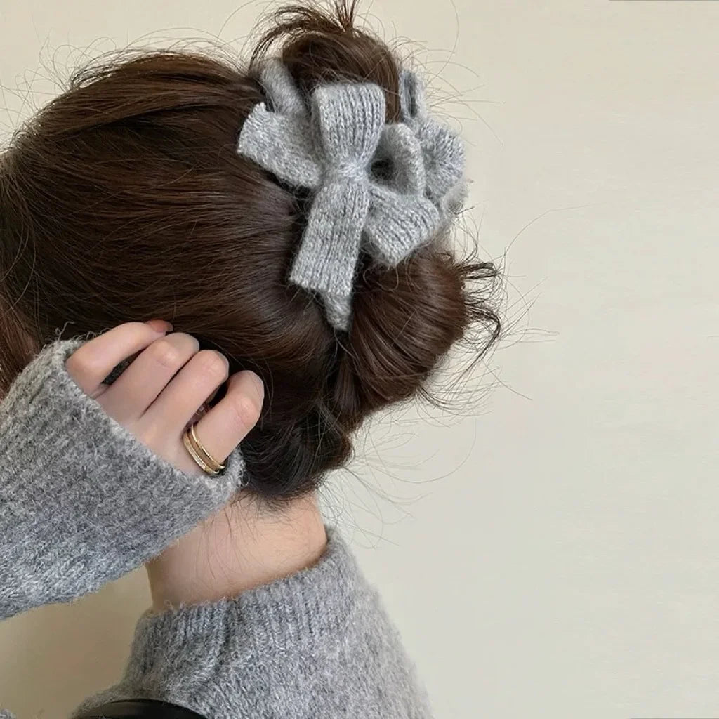 Autumn and Winter Plush Bow Grab Clip  Wool Claw Clip Accesorios Para El Cabello  Крабик Для Волос  Hair Accessories for Women
