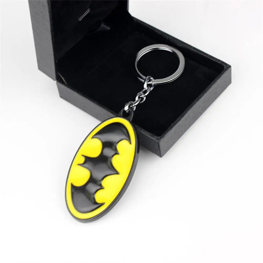 Marvel Avengers Keychain Superhero Bat Badge Metal Pendant Keyring Car Backpack Key Holder Fashion Jewelry Accessories for Men