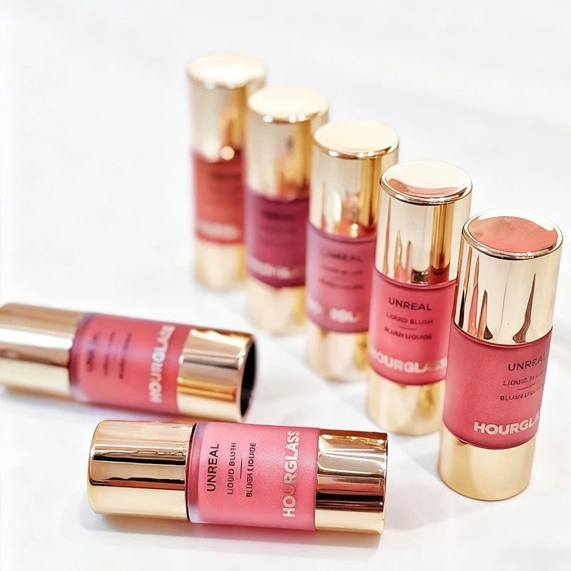 Makeup Lip Modify The Lip Shape Powder Blusher Increasing Complexion Making People Confident Concealer Making Skin Look Better