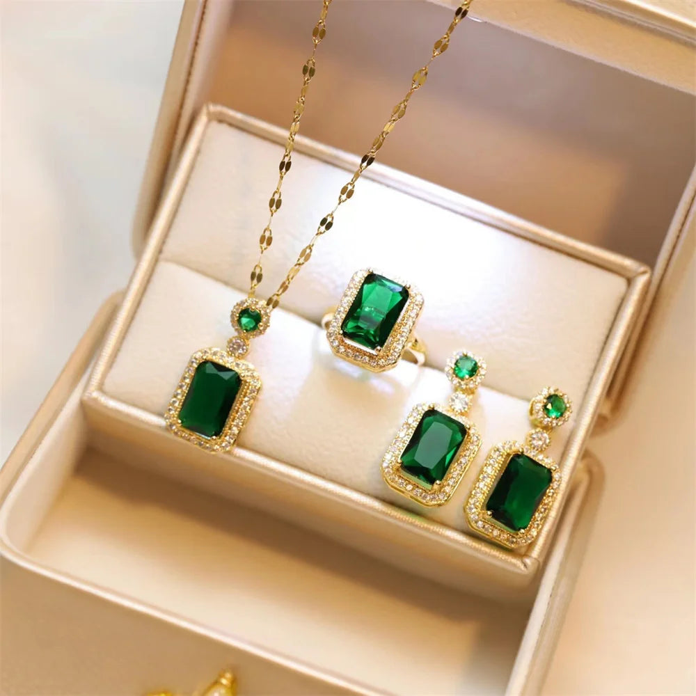 Classic Women's Three-piece Jewelry Set Statement Emerald Ring Fashion Green Zircon Ring Earring Necklace Wedding Jewelry Sets ﻿