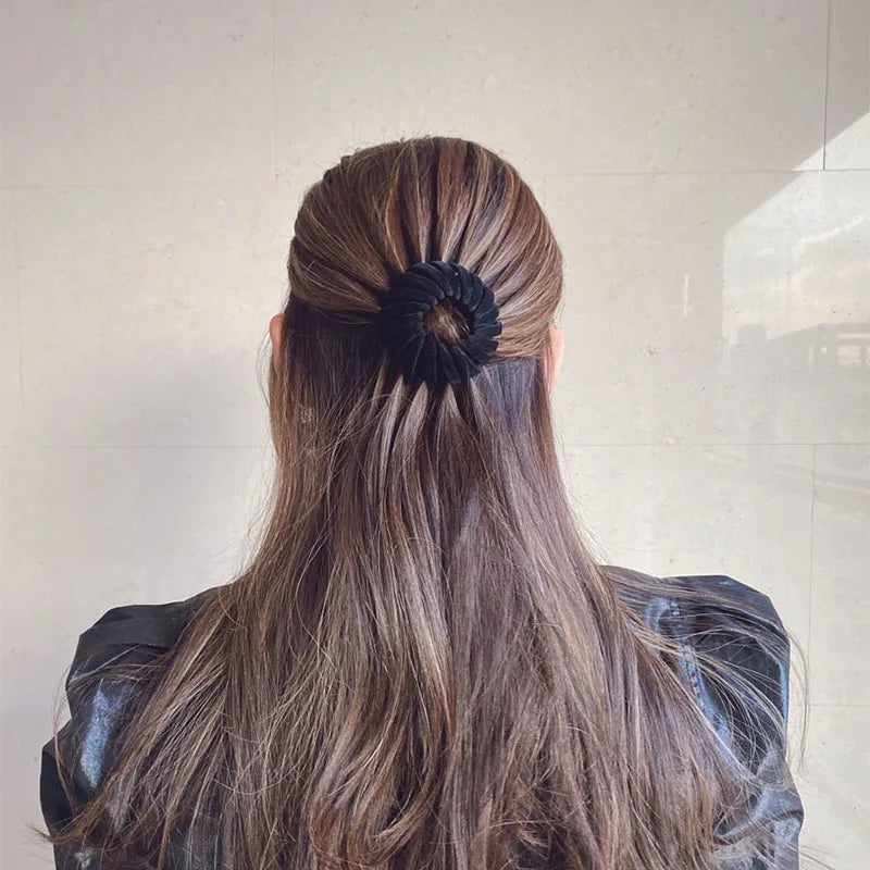 Women Bun Hair Claw Velvet Bird Nest Expanding Hair Accessories Horsetail Buckle Hair Clips Female Ponytail New Headwear Hairpin