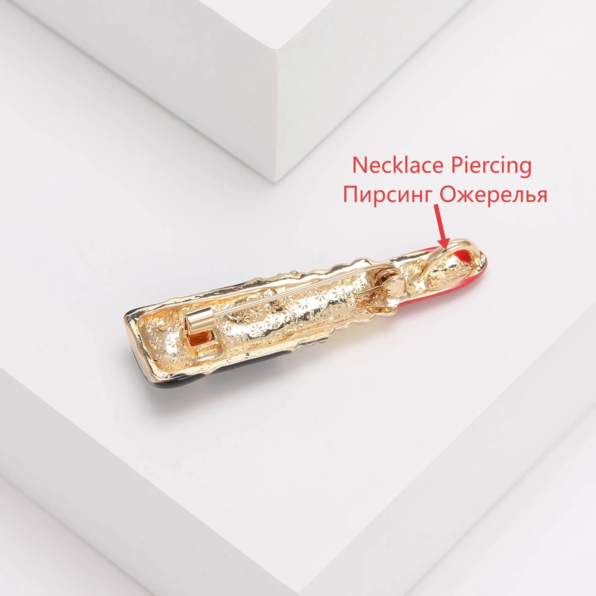 Beaut&Berry Beautiful Lipstick Lips Brooches for Women Unisex Glamour Pins Casual Party Accessories New Gifts Friends Decoration