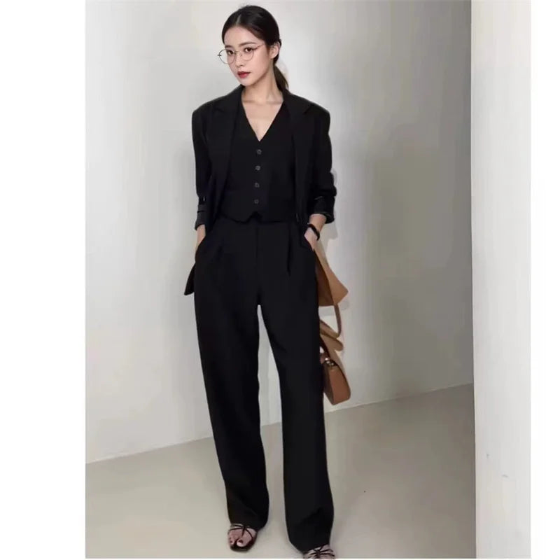 White Black Suit Vest Jacket For Women 2025 New Summer V-neck Short Style Sleeveless Jacket Fashion Lined Blazers Vest Waistcoat