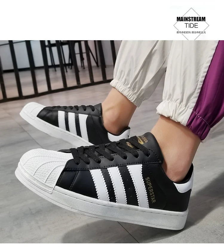 Couple Boardshoes Simple Basics Versatile Comfy Casual Light Walking Shoes New Hot Selling Men Women Student Little White Shoes