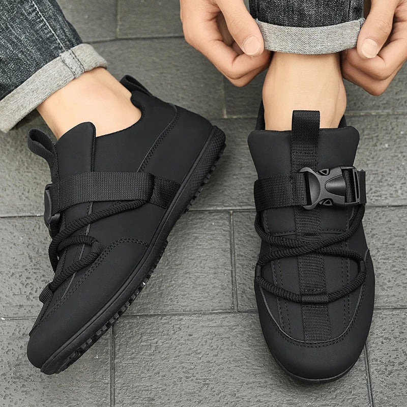 2025 Fashionable Men's Shoes Men Vulcanized Sneakers Leather Casual Shoes Slip-On Walking Travel Shoes Flat Bottomed Work Shoes