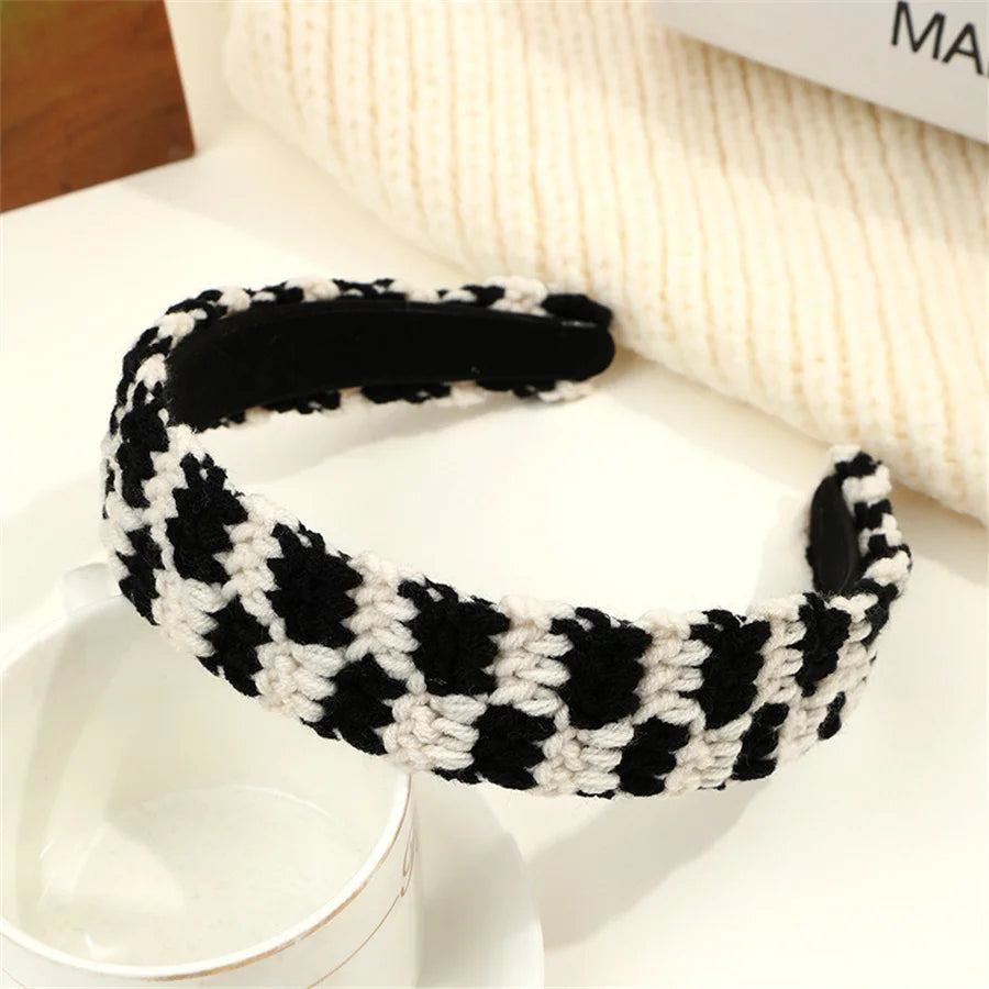 Fashion children's hair accessories winter hand-knitted wool headband lady cute girl heart flower wide headband hair accessories