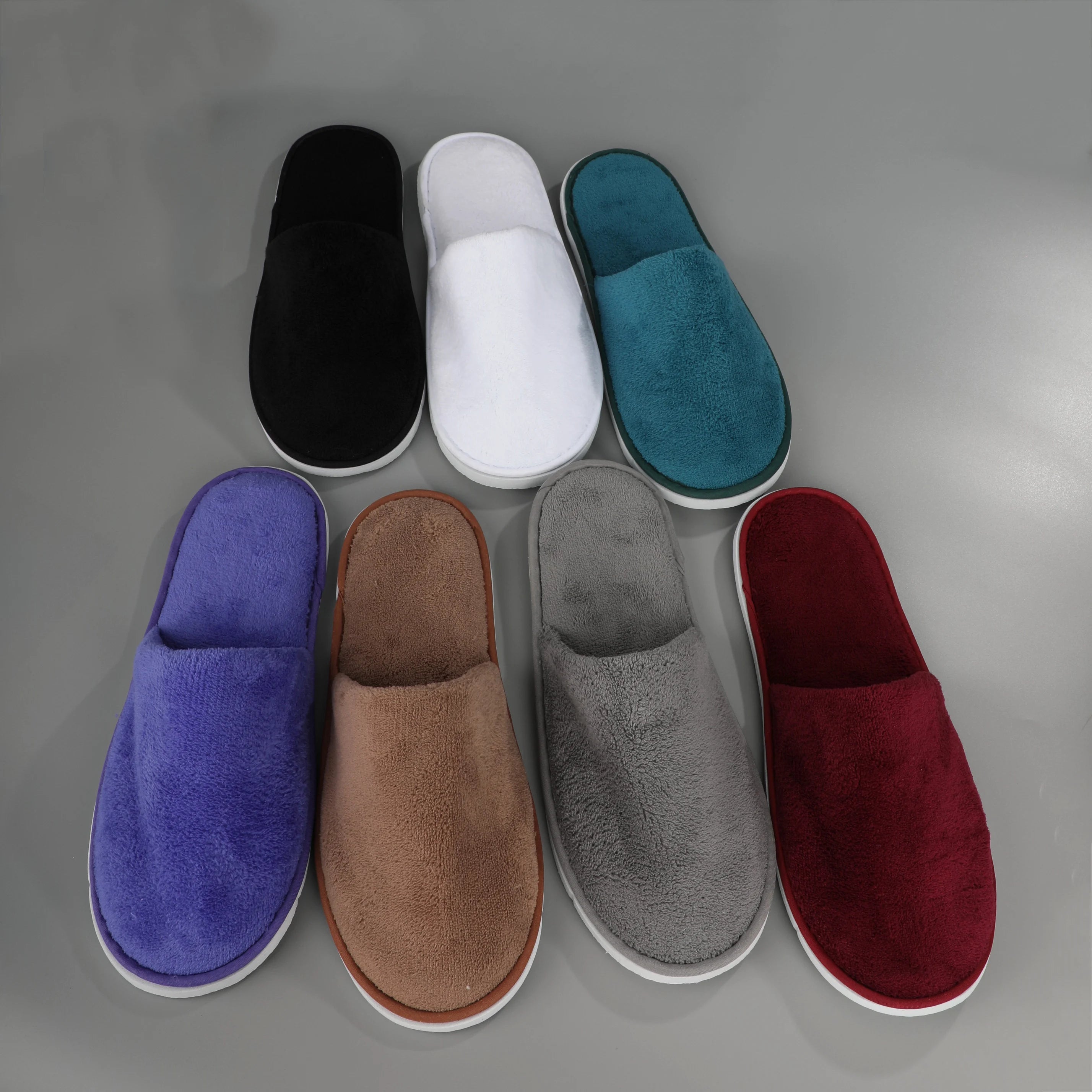 Women Indoor Slippers warm furry Home Slipper Winter Home shoes Women Men House Flat Closed Toe Slides for Bedroom Flip Flops