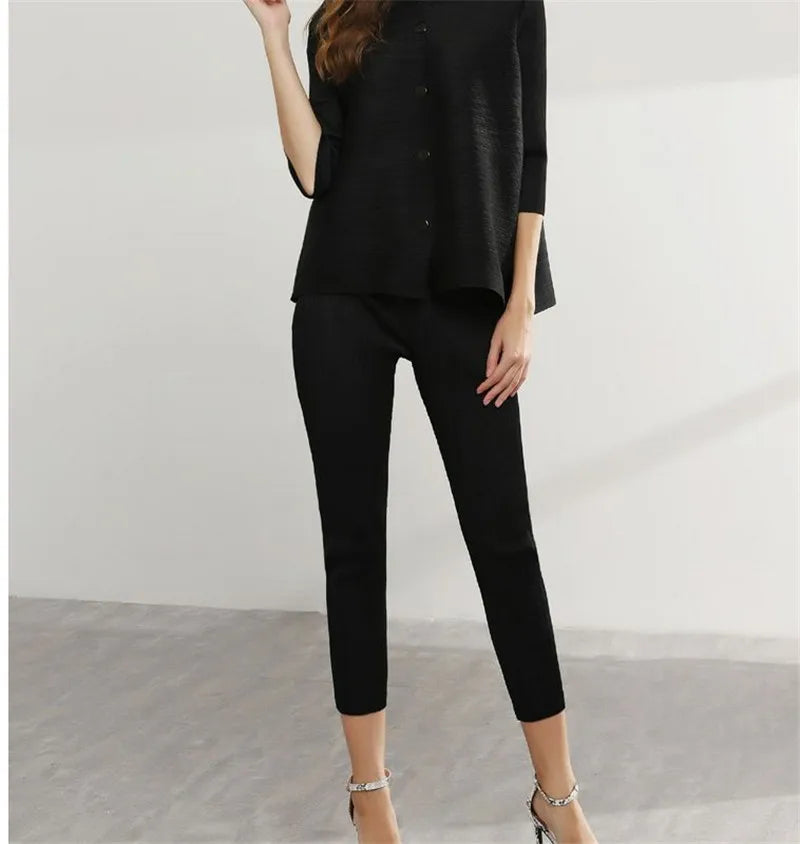 Women's Classic Coat 2025 Spring Autumn Female Temperament Stand Collar Short Mother Jacket Cropped Sleeve Cardigan Overwear