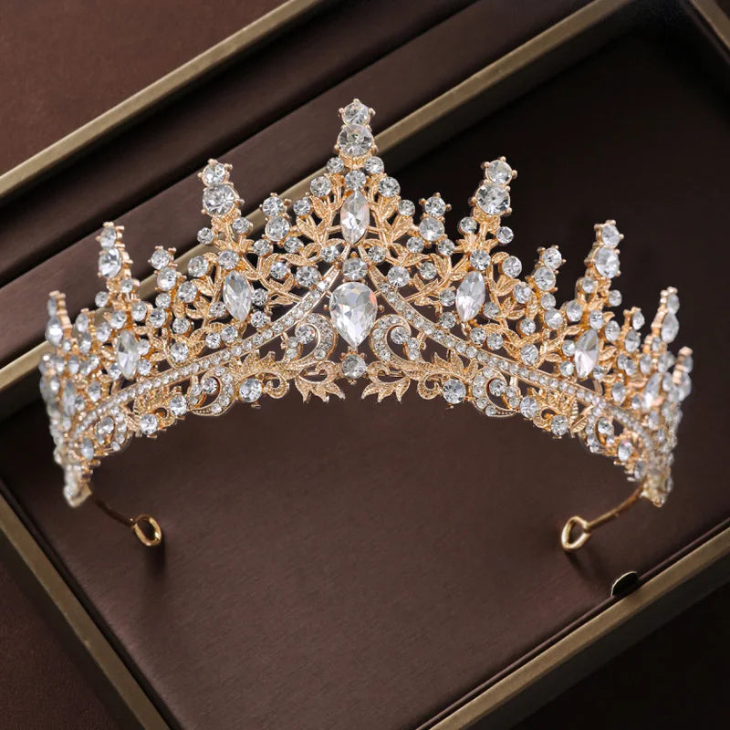 Bridal Wedding Jewelry 4-piece Set, Alloy Crystal Crown&Crystal Necklace&Earrings Women's Classic Wedding Tiaras