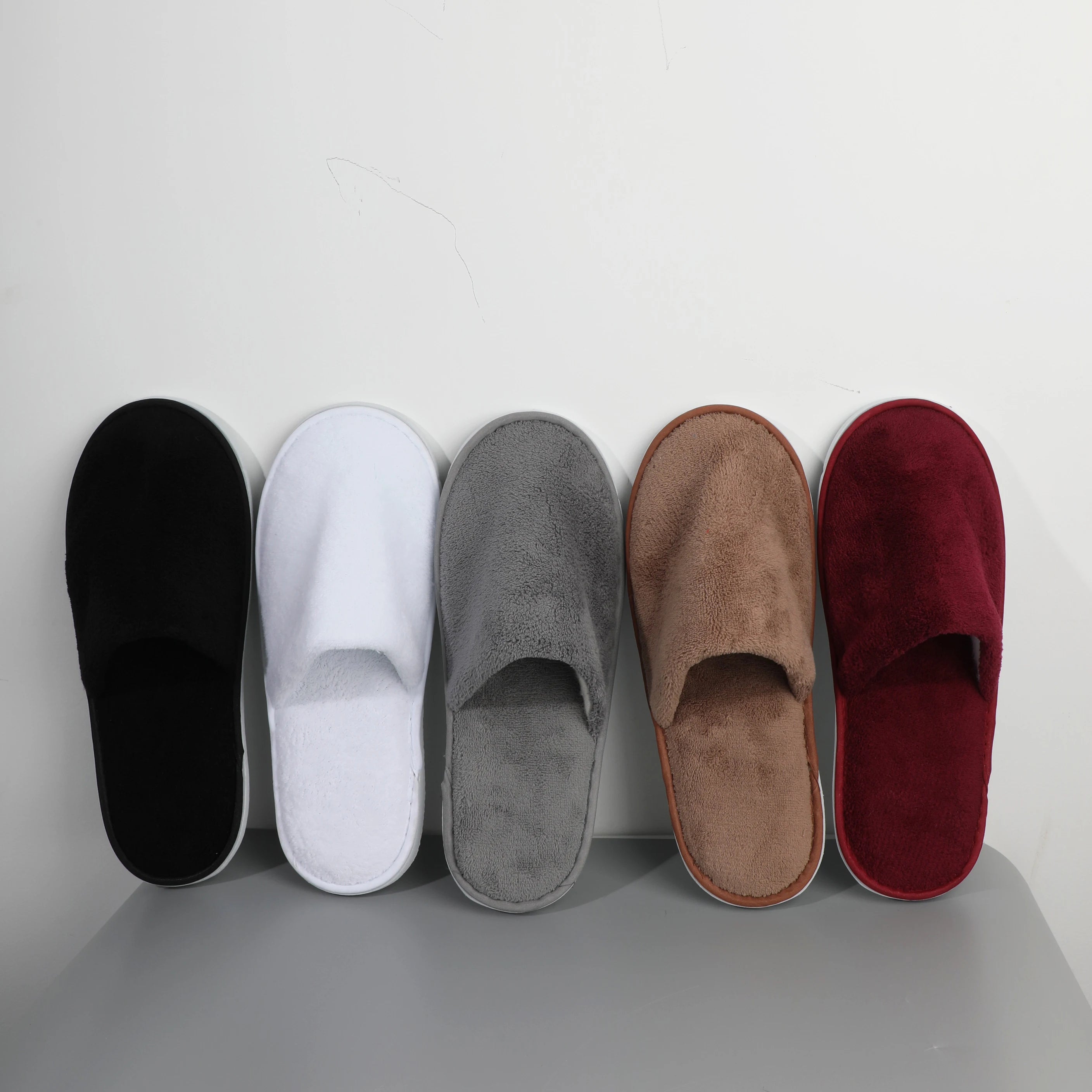 Women Indoor Slippers warm furry Home Slipper Winter Home shoes Women Men House Flat Closed Toe Slides for Bedroom Flip Flops