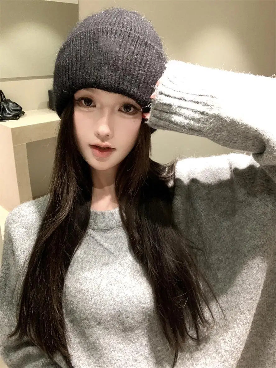 Korean Women's Suit in Autumn and Winter Loose Round Neck Long Sleeve Sweater Jacket Shorts Two-piece Suit