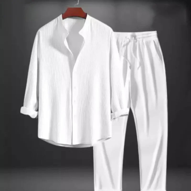 Two-piece set of single-buttoned shirts for men, solid shirts with drawstring, straight pants.