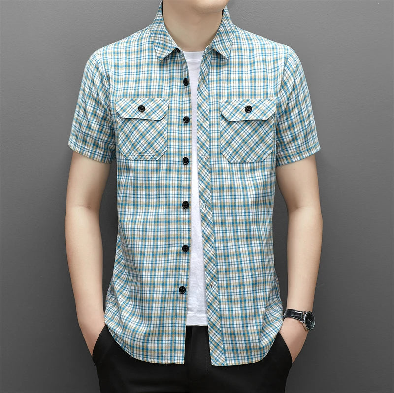 Men's Striped Workwear Casual Short Sleeved Shirt Wrinkle Resistant and Non Ironing Fashionable Top