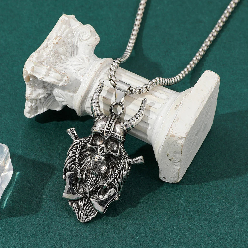 Men's Cool Personalized Viking Skull Pendant Accessories Retro Gothic Gift Toys Suitable for Giving to Friends as Gifts