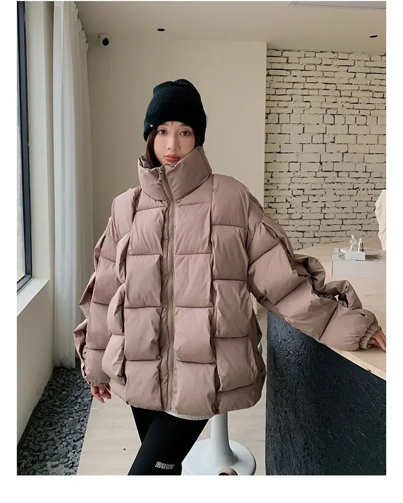Winter Jacket for Women Three-dimensional Plaid Woven Fashion Coat Solid High Street Warm and Thick 2023 Winter New Down Jacket