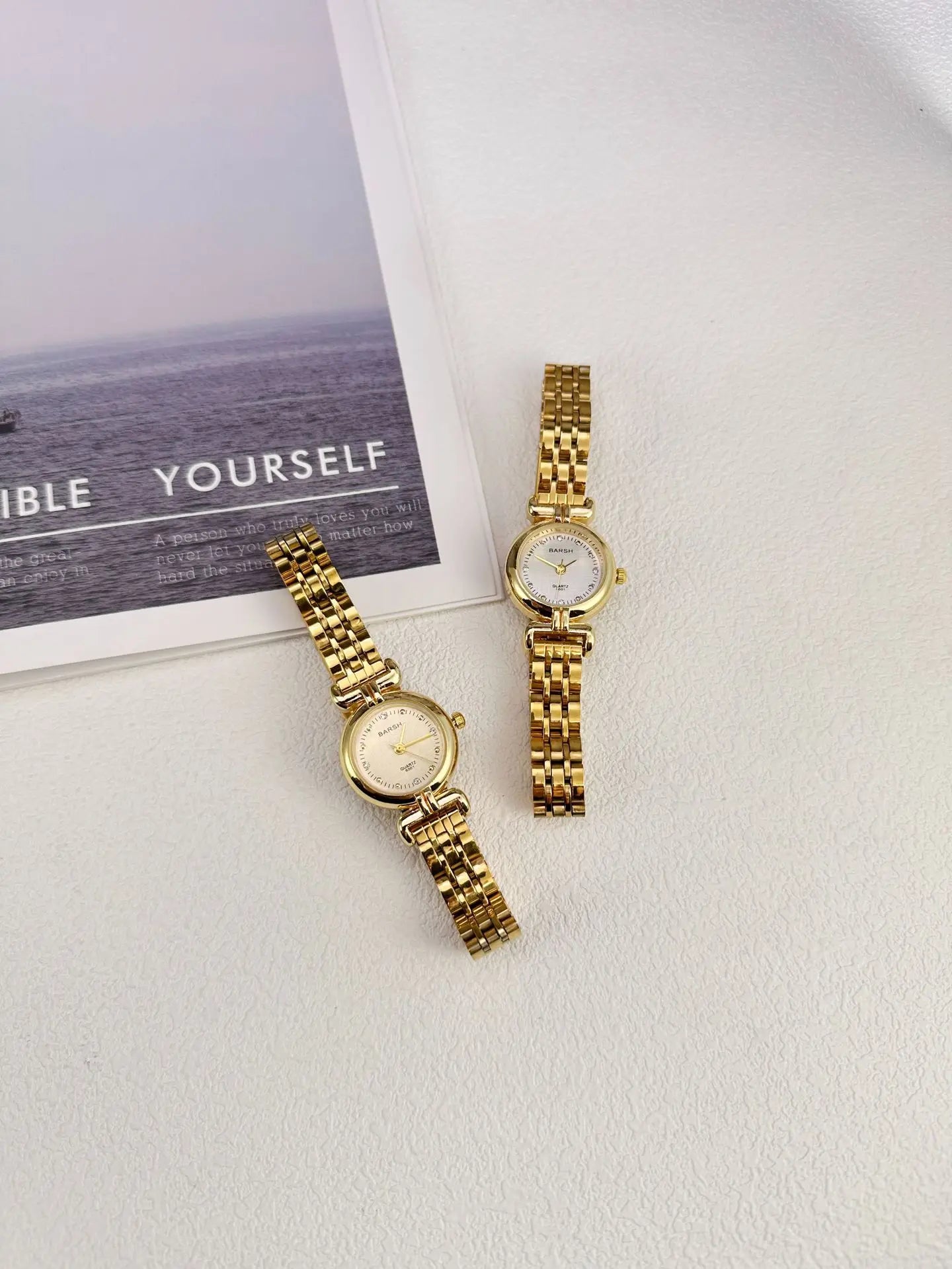 Women's Watches Fashionable and High-end Gold Steel Strip Small Dial Quartz Watch Simple Elegant Style Ladies' Watches