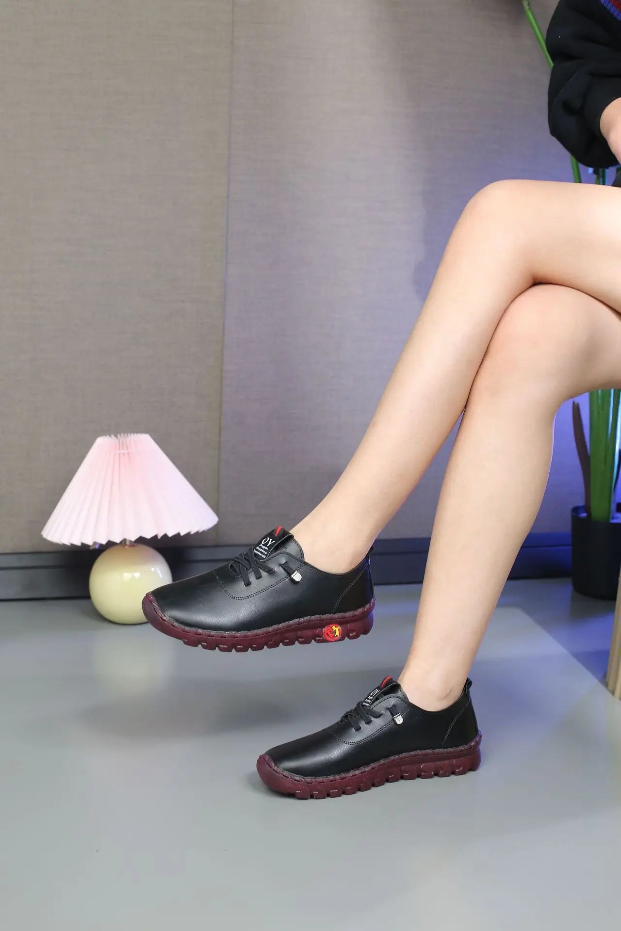 Spring Shockproof Orthopedic Shoes For Women Autumn Lace Up Flats Women's Loafers Ladies Comfort Moccasins Female Driver Shoes