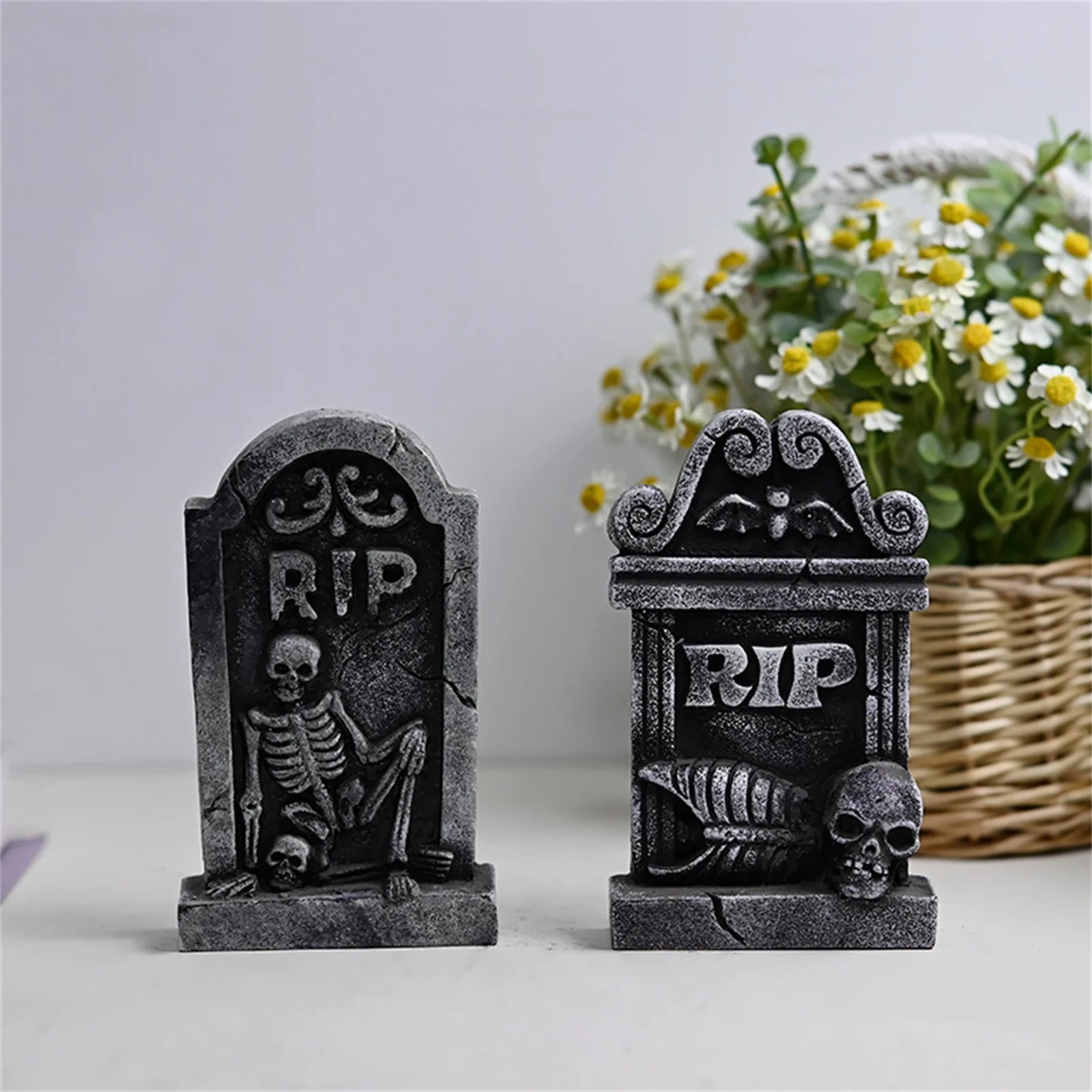 Halloween Tombstones Ghost Festival SkeletonTombstone Resin Ornaments Home Desktop Horror Atmosphere Decoration Props