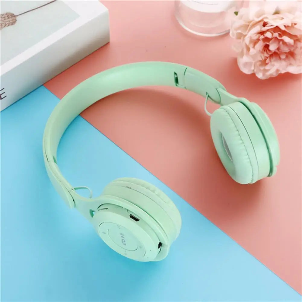 Headphones Kids Wireless Bluetooth Earphones Stereo Foldable Helmets Gaming Headsets Over-ear Headphones for Android ios