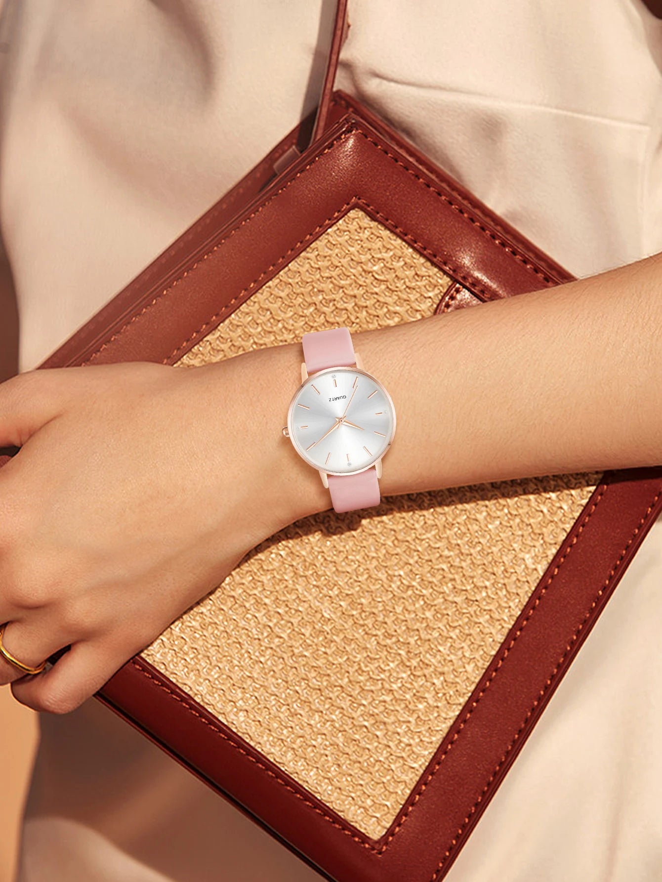 Watches for Women Leather Band Luxury Watches Quartz Watch Casual Bracelet Watch for Women