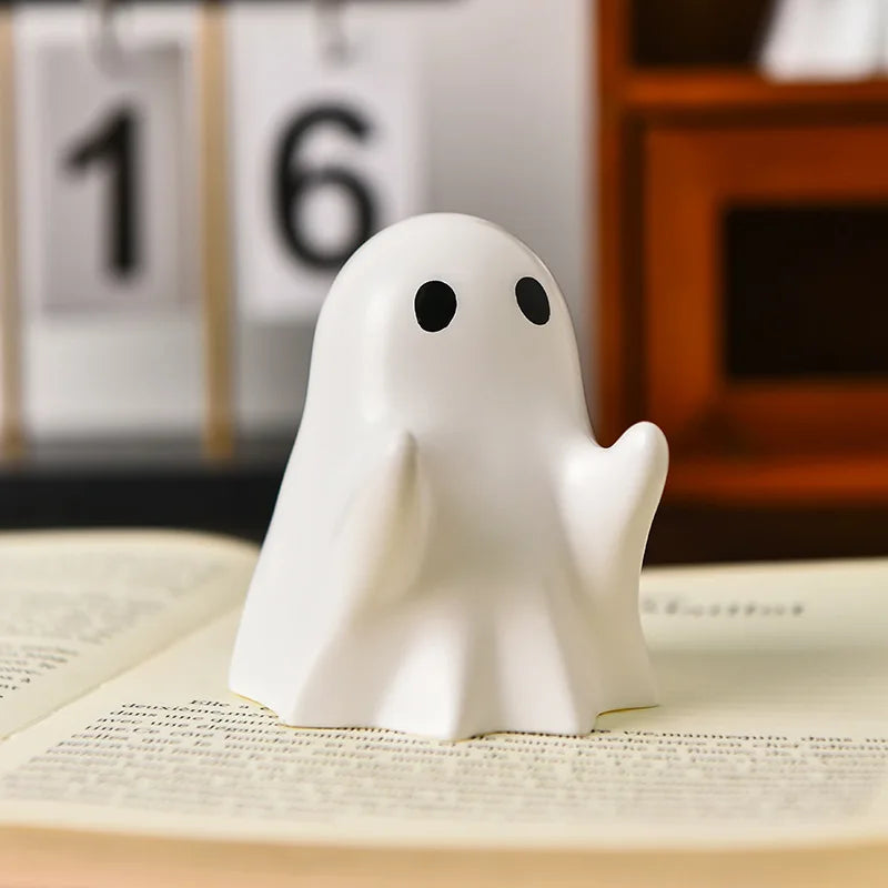 Halloween cute ghost ornament creative desktop decoration for friends birthday gift funny pen holder