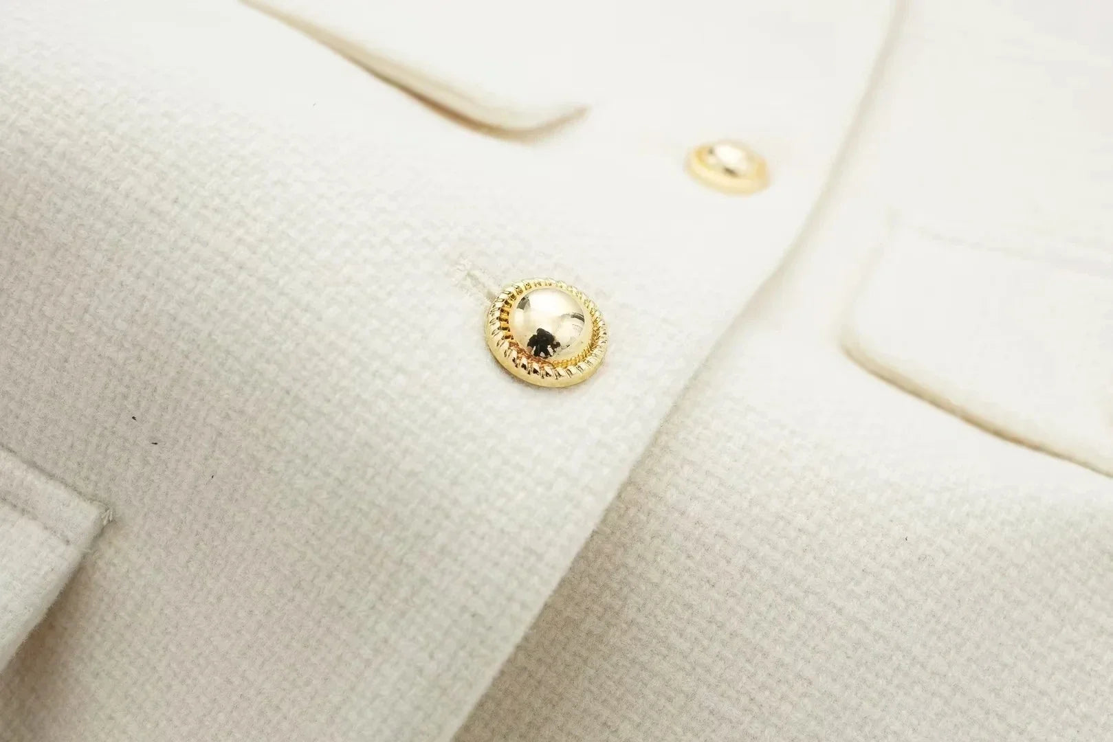 Women Elegant Cropped Jacket 2025 Women's Fashion Jacket O-Neck Long Sleeved Flip Pocket Coat Female Casual Outwear Tops